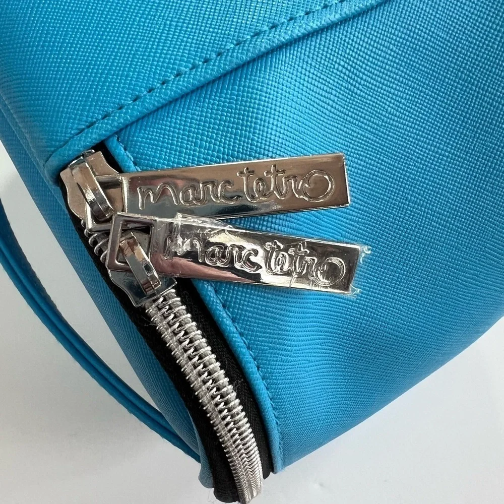 MARC TETRO DOG MAKEUP BAG
